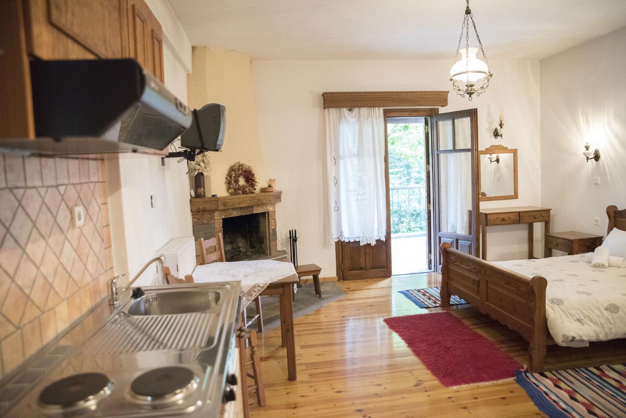 Archontiko Christodoulou Lejlighedshotel Vronterón Eksteriør billede